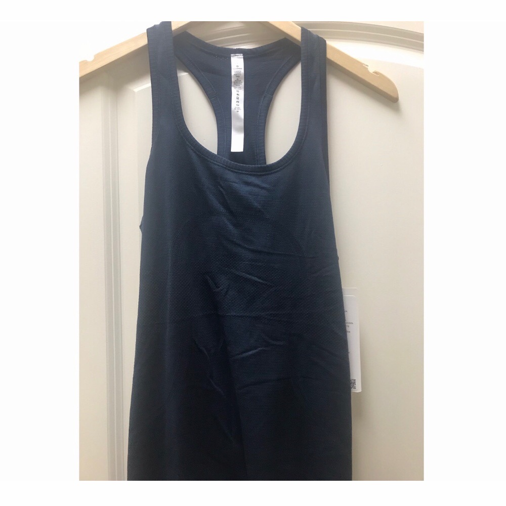 LuLuLemon Swiftly Tech Racerback NWT